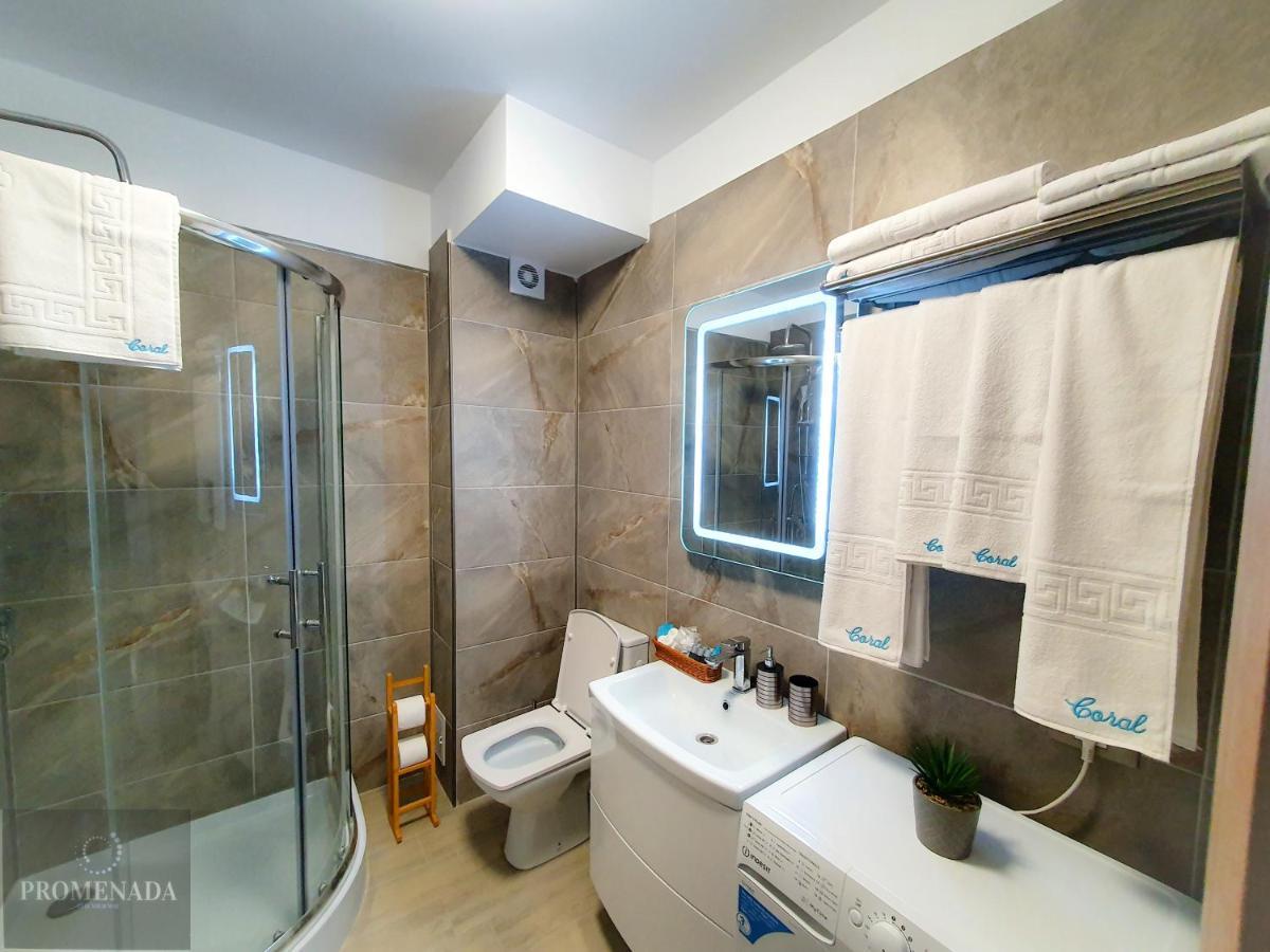 Coral Aparthotel Pool & Spa Mamaia Nord Navodari Dış mekan fotoğraf
