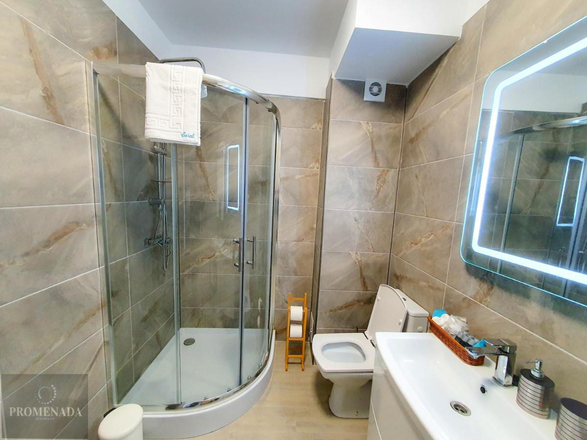 Coral Aparthotel Pool & Spa Mamaia Nord Navodari Dış mekan fotoğraf