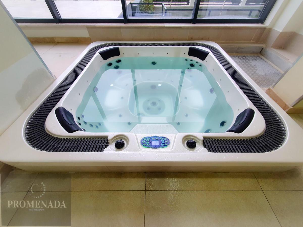 Coral Aparthotel Pool & Spa Mamaia Nord Navodari Dış mekan fotoğraf