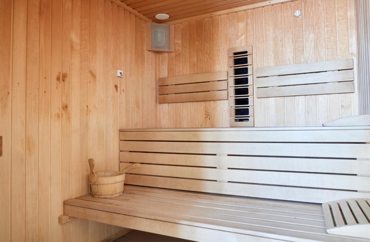Coral Aparthotel Pool & Spa Mamaia Nord Navodari Dış mekan fotoğraf