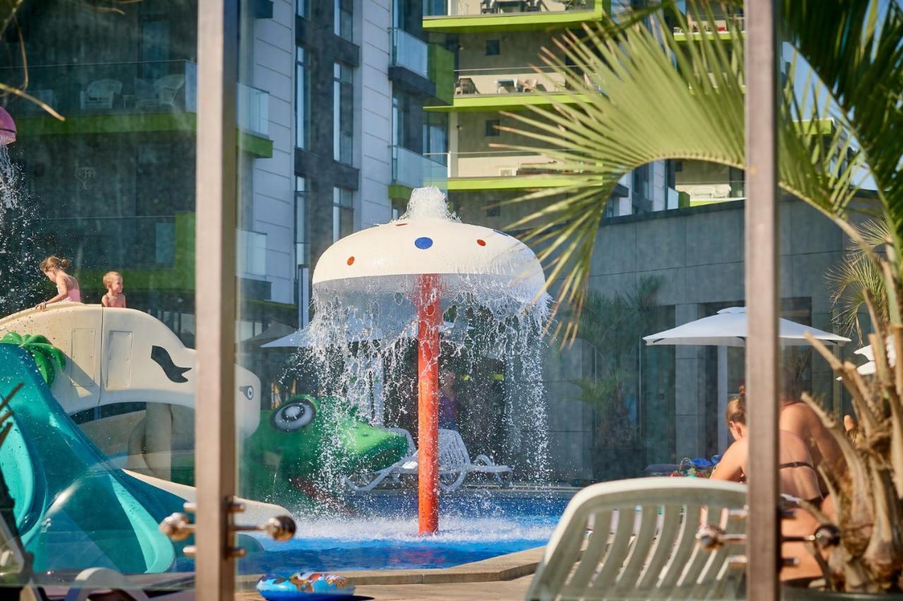 Coral Aparthotel Pool & Spa Mamaia Nord Navodari Dış mekan fotoğraf